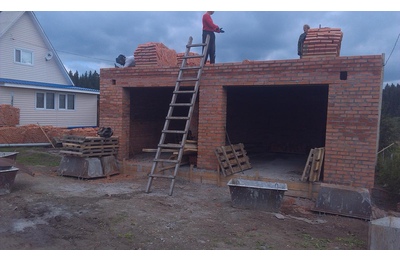 Строительство двухэтажного кирпичного гаража с. Аркашево ул. Нижняя 2